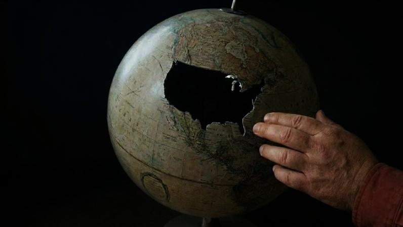 Trump completa primeiro ano de mandato desmontando a democracia nos EUA