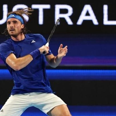 Vitórias de Tsitsipas e Sakkari garantem vaga da Grécia nas quartas