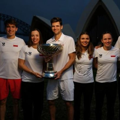 Iga valoriza conquista da equipe e corrige erros para Melbourne