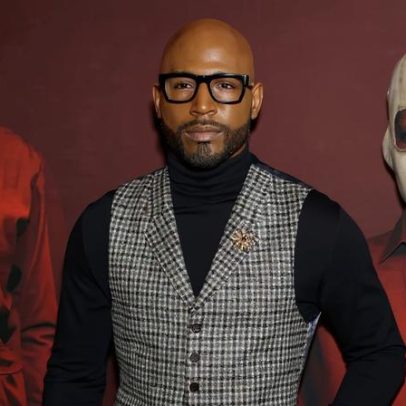 Conflito em Queer Eye surge após elenco atacar Karamo Brown, aponta relatório
