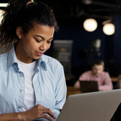Cinco tendências de CX que redefinem a experiência do cliente em 2026