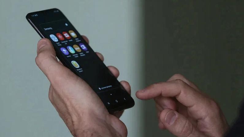 Escolha entre Galaxy A e Moto G depende das suas prioridades (Tânia Rêgo/Agência Brasil)
