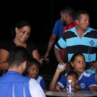 Venezuelanos no Brasil relatam tristeza com crise em seu país