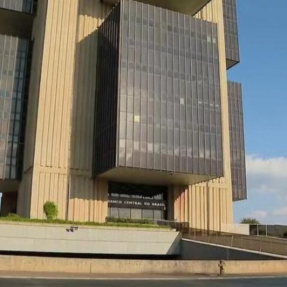 Copom mantém juro em 15% ao ano na primeira reunião de 2026