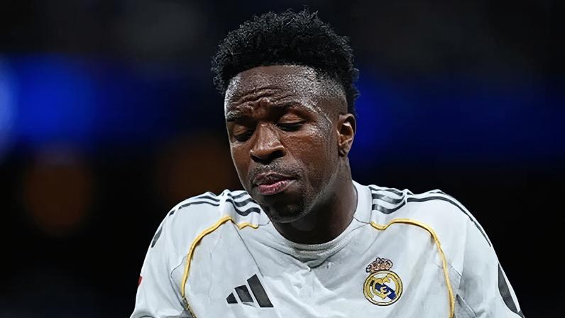 Vinicius Júnior durante jogo do Real Madrid contra o Betis