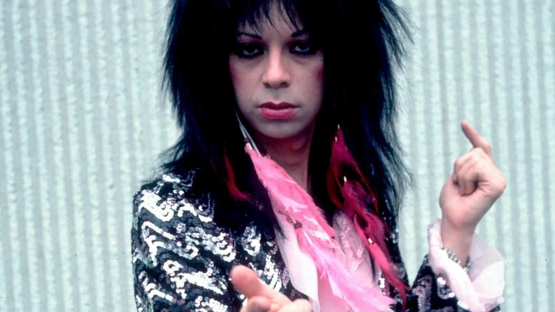 Ex-guitarrista do Kiss planeja lançar CD de US$500 após single de US$200