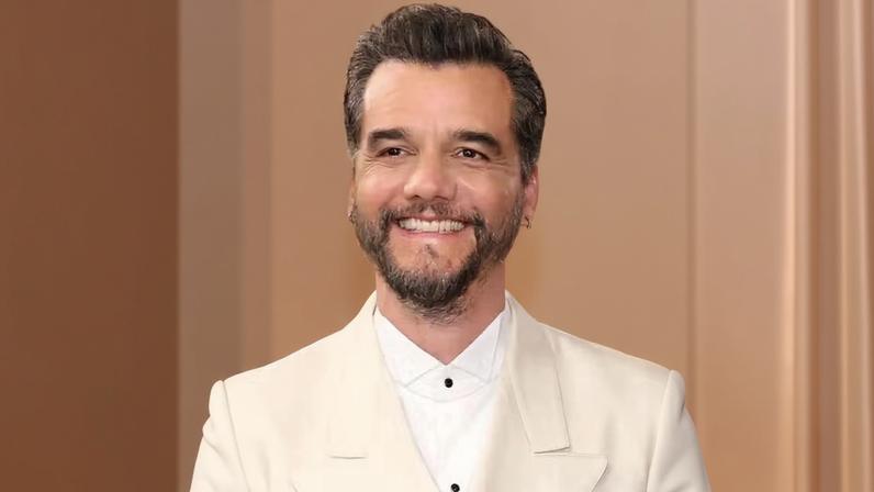 Saiba qual sapato Wagner Moura usou para o Globo de Ouro — Foto: Getty Images