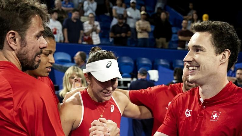 Wawrinka celebra a equipe suíça na United Cup e elogia Bencic
