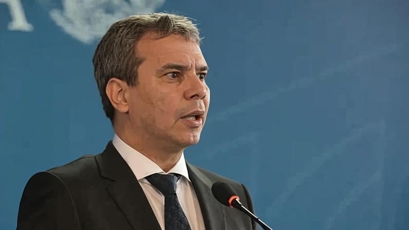 Lula indica Wellington César como ministro da Justiça