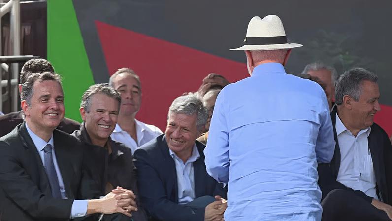 Lula chama Rodrigo Pacheco de futuro governador durante evento em MG — Foto: Reprodução/TV Globo