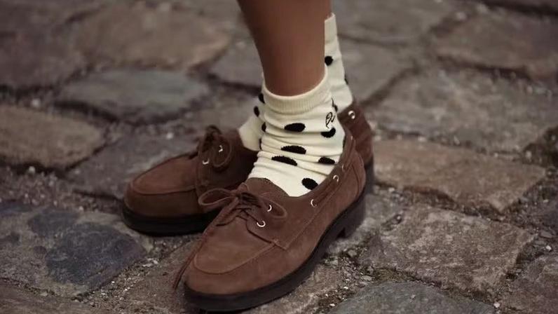 7 truques de styling para usar meias como as fashionistas — Foto: Getty Images