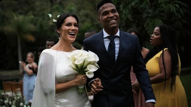 Jogador Wendell e a noiva, Cídia Siqueira, se casam no interior de São Paulo