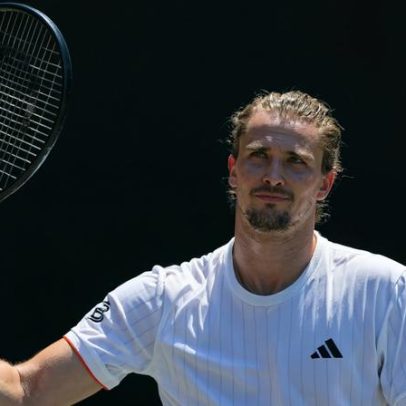 Zverev admite estreia exigente e dificuldade em encontrar ritmo