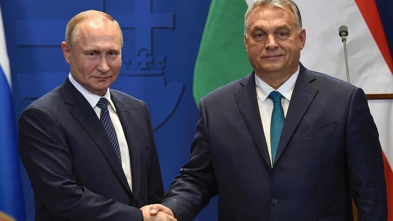 Putin e Orban. Fotos: Attila KISBENEDEK / AFP
