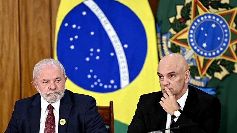 O presidente Lula e o ministro Alexandre de Moraes, do STF e do TSE. Foto: Evaristo Sá/AFP