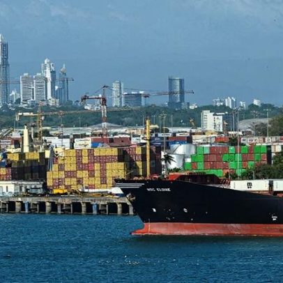 Panamá assume controle de portos operados por empresa de Hong Kong no canal