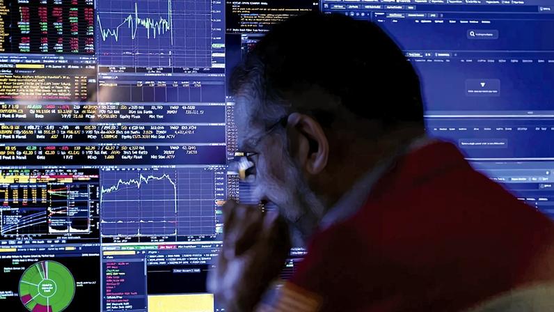 Alerta. Se a bolha da Inteligência Artificial estourar, como muitos analistas temem, a crise internacional pode ser mais difícil de conter que as anteriores – Imagem: Angela Weiss/AFP