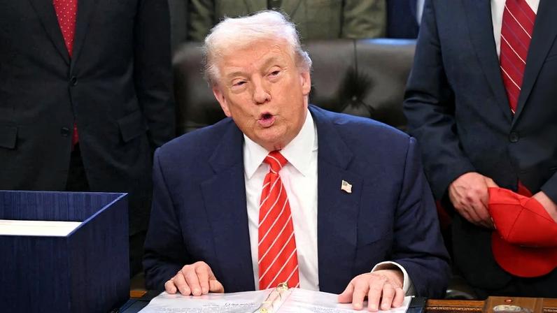 Desaprovação de Trump atinge 62% em nova pesquisa