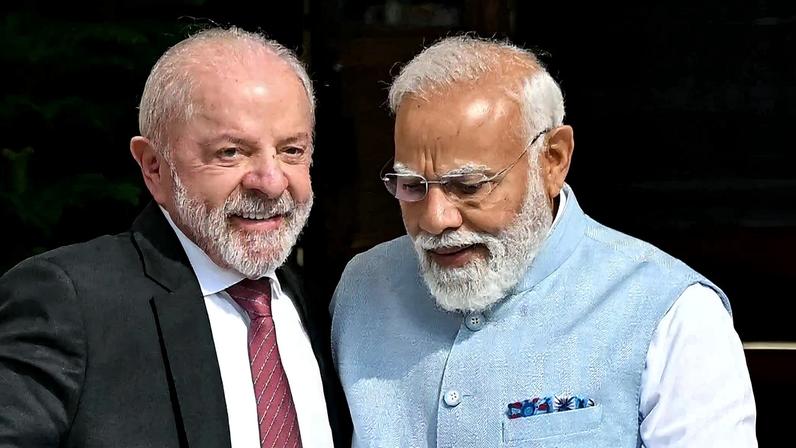 Lula e o primeiro-ministro da Índia, Narendra Modi. Foto: Sajjad HUSSAIN / AFP