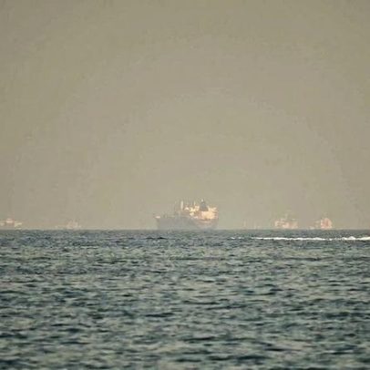 EUA orienta navios comerciais a evitar o Oriente Médio após ataques ao Irã
