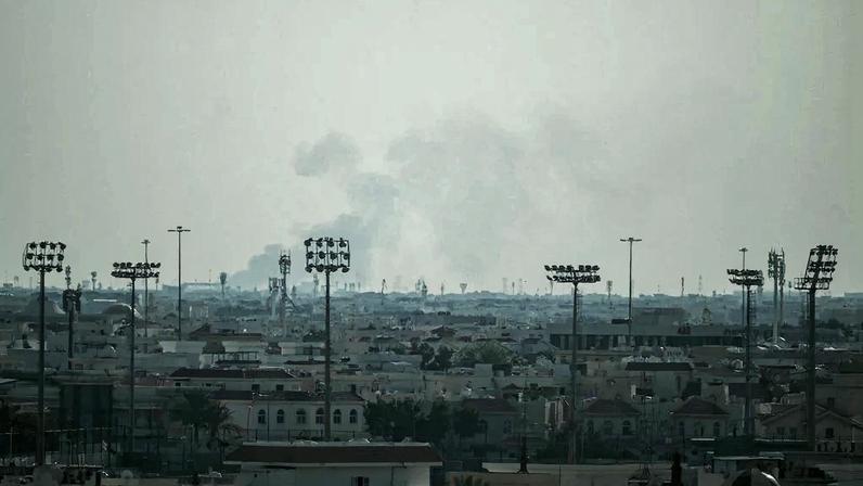 Base do Qatar onde atuam militares dos Estados Unidos foi alvo de ataques neste sábado