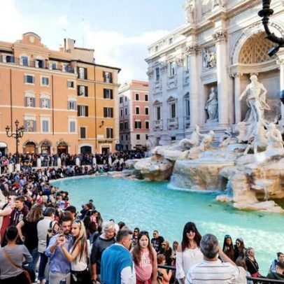Roma institui taxa turística na Fonte de Trevi
