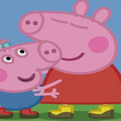 George Pig usa aparelho auditivo e fala Peppa pela primeira vez em 20 anos
