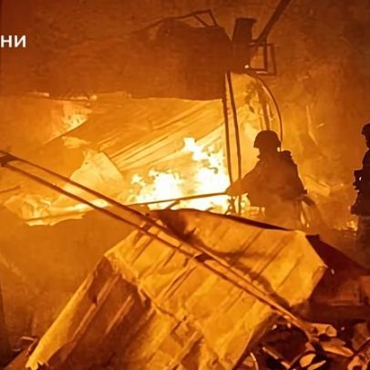 Quase 300 mil em Odessa ficam sem energia e água após ataques de drones russos