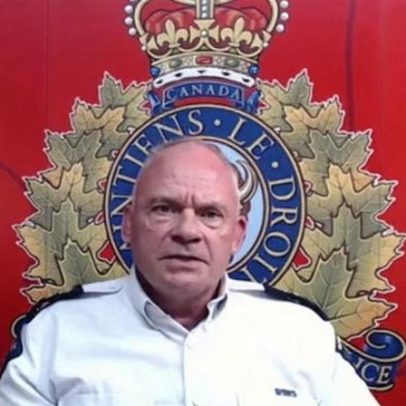 Atentado em escola e residência em Tumbler Ridge, Canadá, deixa 10 mortos