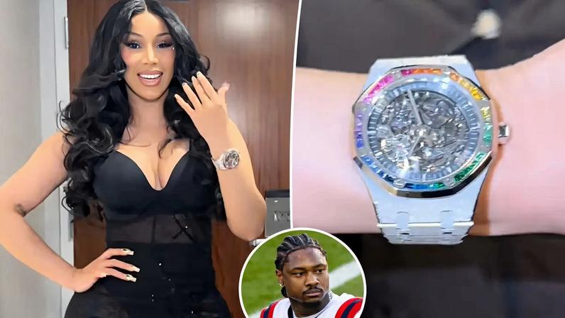 Cardi B tried on her new $500,000 Audemars Piguet watch in an Instagram Reel posted by celebrity jeweler Benny the Jeweler Monday.