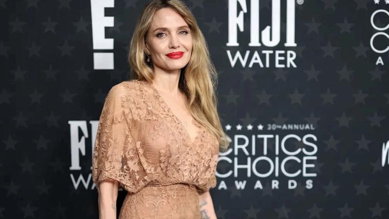 Angelina Jolie is “grateful” she was able to undergo a double mastectomy, and is proud of her scars.