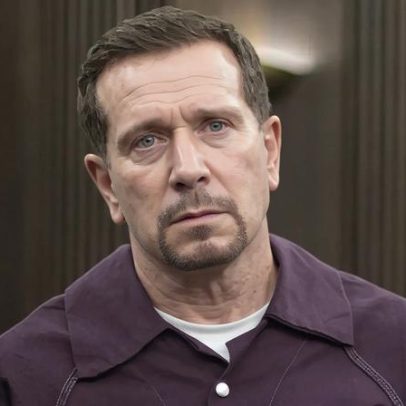 Ator de The Wire morre aos 62 após incêndio em estábulo