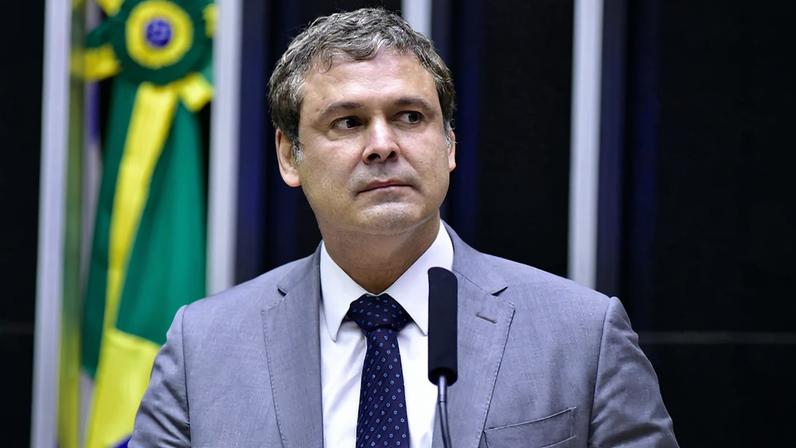 O deputado Lindbergh Farias – Imagem: Zeca Ribeiro/Ag. Câmara