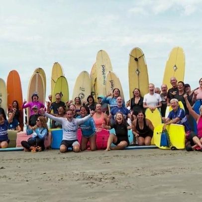 Surfistas da Baixada Santista disputam a 1ª etapa do Campeonato Brasileiro
