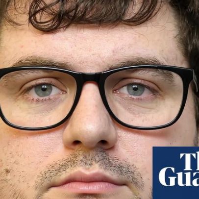 Homem de 30 anos condenado por abuso sexual de cinco crianças em creche Bristol