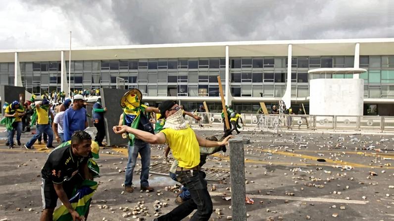 Ataques de 8 de Janeiro em Brasília – Imagem: Joédson Alves/Agência Brasil