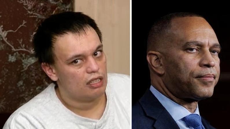 Christopher Moynihan threatened to kill Hakeem Jeffries, right, in a series of text messages.