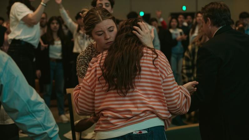 Os estudantes orando no campus. (Foto: Reprodução/Instagram/Southeastern University).