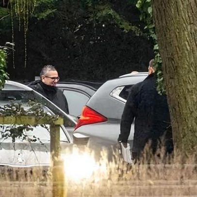 Andrew Mountbatten-Windsor é preso na propriedade de Sandringham