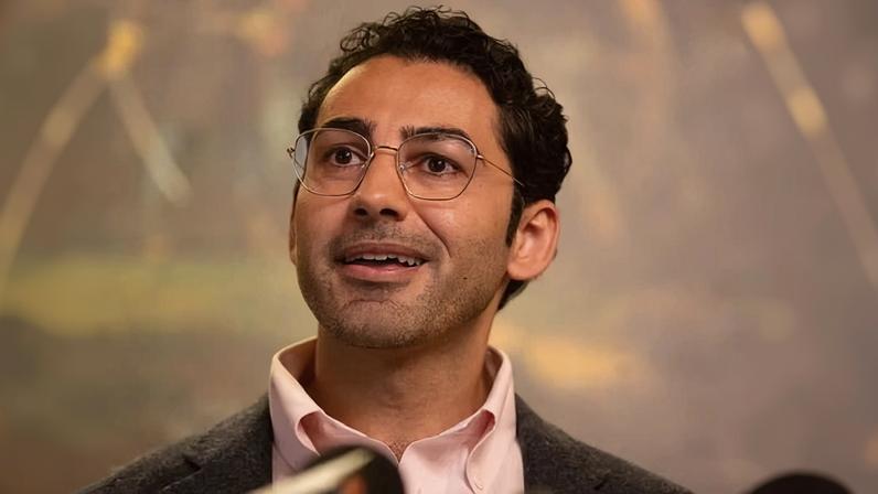 Mohsen Mahdawi at a press conference in Vermont last year.