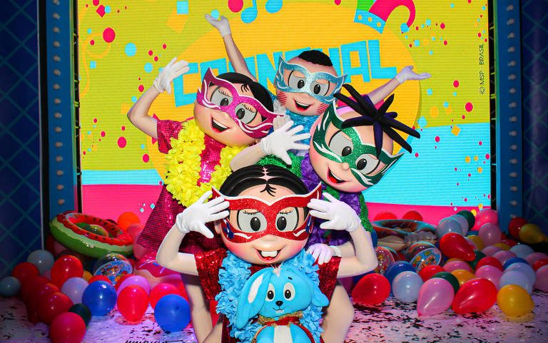 Personagens da turma da Mônica participam da folia de Carnaval