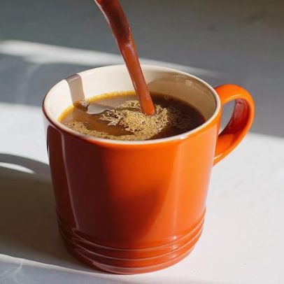 Consumo de café ligado a menor risco de demência, aponta estudo de Harvard
