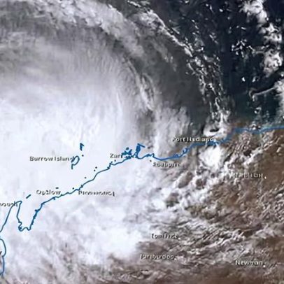 Avisos de emergência na costa noroeste de WA com ciclone Mitchell categoria 3