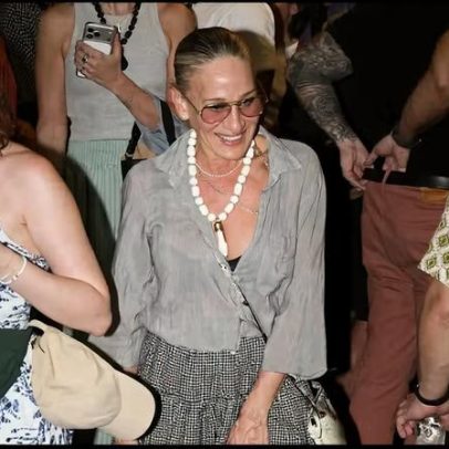 Sarah Jessica Parker é vista circulando pelo Rio de Janeiro