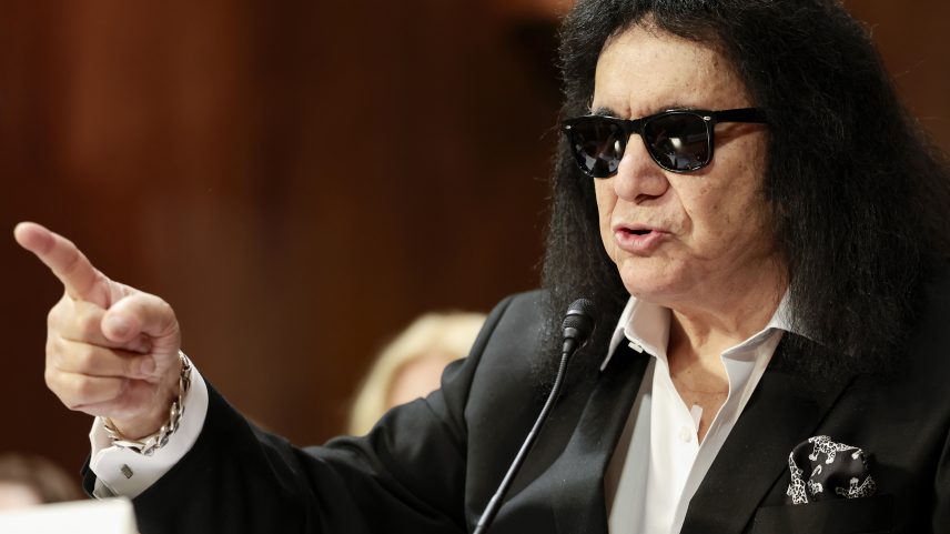 Gene Simmons is reigniting his feud with the Rock & Roll Hall of Fame, slamming the organization for allowing hip-hop acts into rock’s most exclusive club.