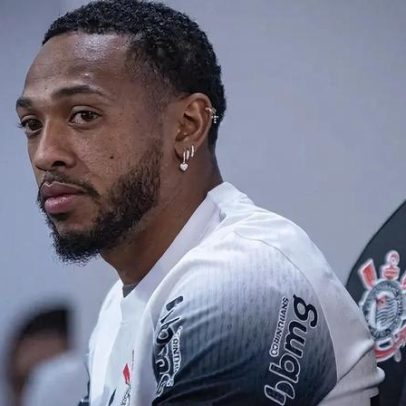 Corinthians encaminha rescisão de contrato com o volante José Martínez