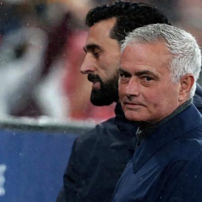 Mourinho comenta chance de voltar ao Real Madrid e elogia Arbeloa