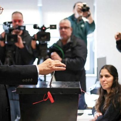 Antônio Seguro, socialista, é eleito presidente de Portugal