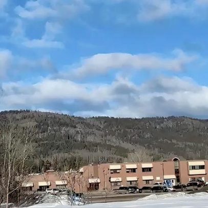 Tiroteio em escola no Canadá deixa 10 mortos
