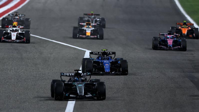Testes de pré-temporada da F1 no Bahrein — Foto: Hamad I Mohammed/REUTERS